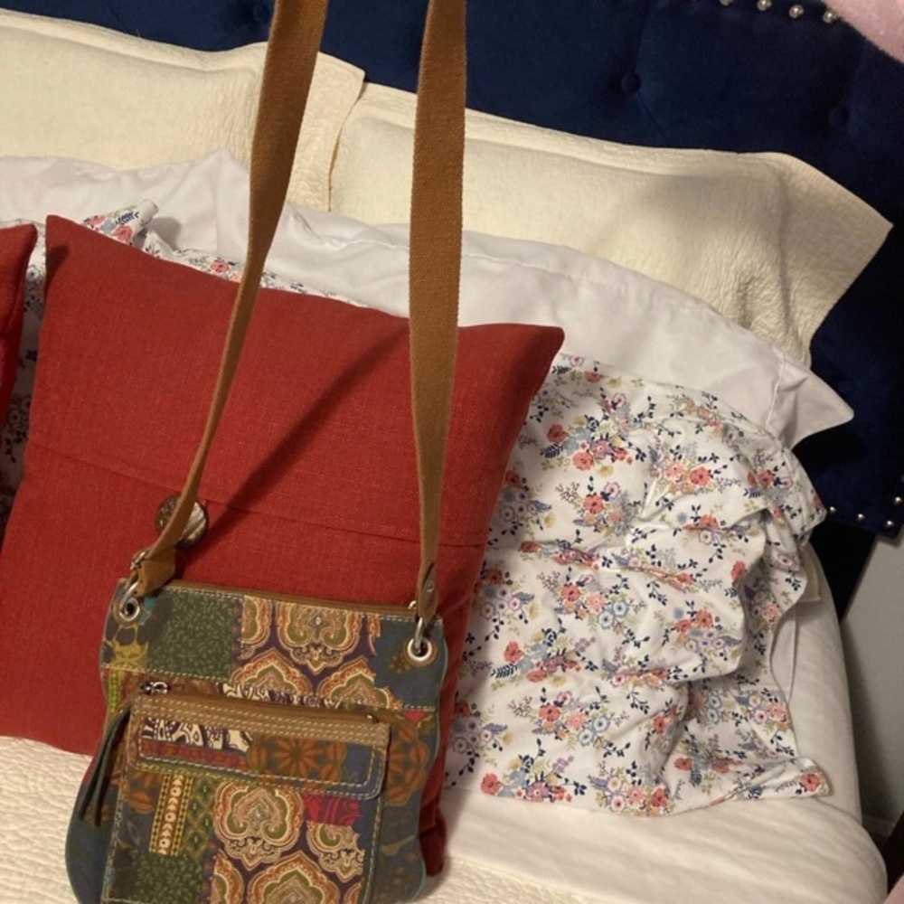 Source Unknown Multicolor Patchwork Crossbody with Tan Strap